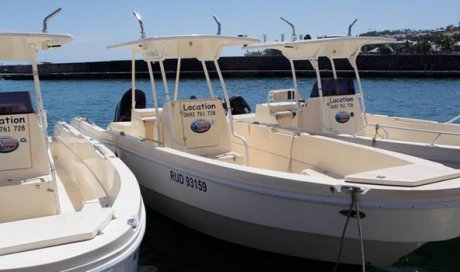 Location de bateau de promenade à la demi-journée ou à la journée à Saint-Gilles de La Réunion 