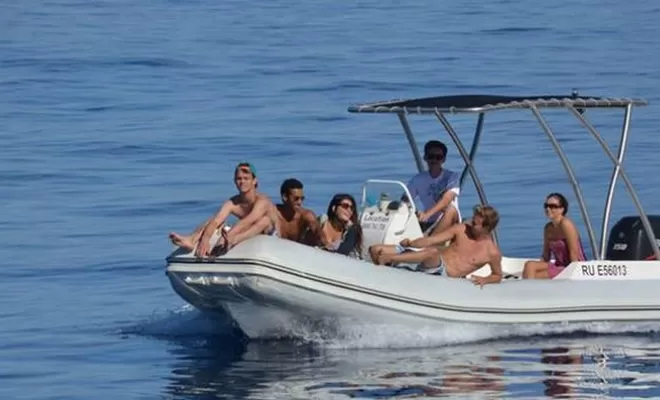 Bateaux pour 8 personnes, Saint-Gilles les Bains, Réunion Fishing Club